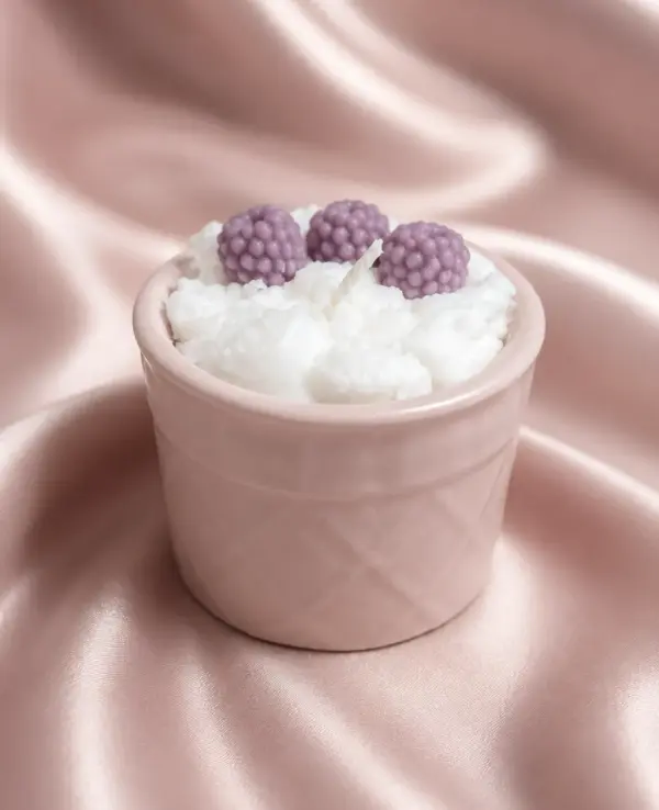 Böğürtlenli Cupcake